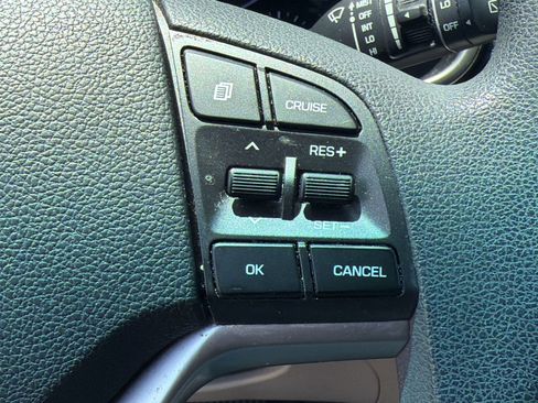 Used 2020 Hyundai Tucson Value FWD image 22