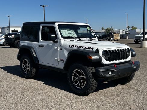 New 2025 Jeep Wrangler Rubicon w/ Convenience Group AWD/4WD image 3