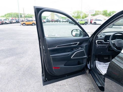 Used 2025 Kia Telluride S FWD image 10
