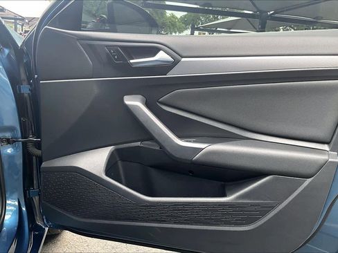 Used 2021 Volkswagen Jetta S w/ Driver Assistance Package image 23