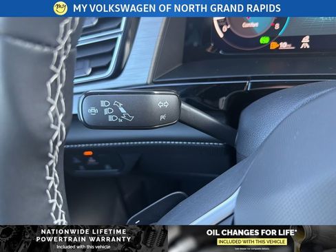 New 2026 Volkswagen Atlas Cross Sport SE image 14