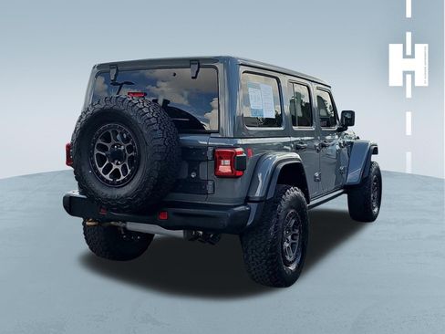Used 2022 Jeep Wrangler Unlimited Rubicon AWD/4WD image 4