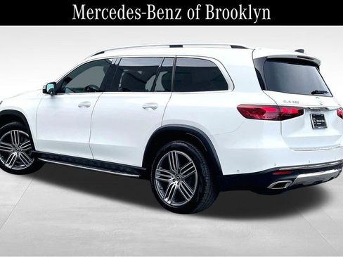 Certified 2026 Mercedes-Benz GLS 450 4MATIC image 11