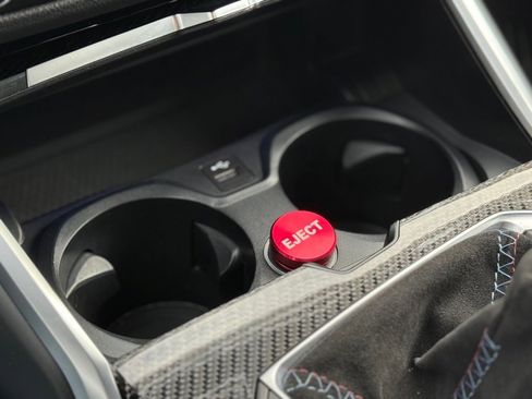 Used 2022 BMW M3 RWD image 41