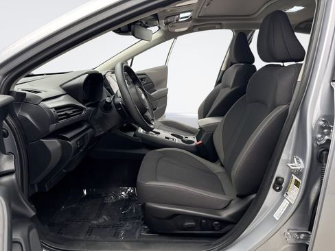Used 2025 Subaru Crosstrek 2.5i Premium AWD/4WD image 11