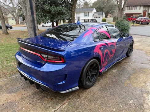 Used 2018 Dodge Charger SRT Hellcat w/ Harman/Kardon Audio Group image 8