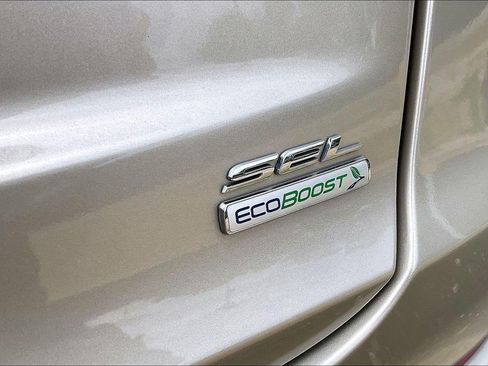 Used 2019 Ford Fusion SEL FWD image 8
