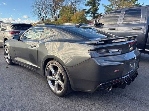 Used 2018 Chevrolet Camaro SS image 8