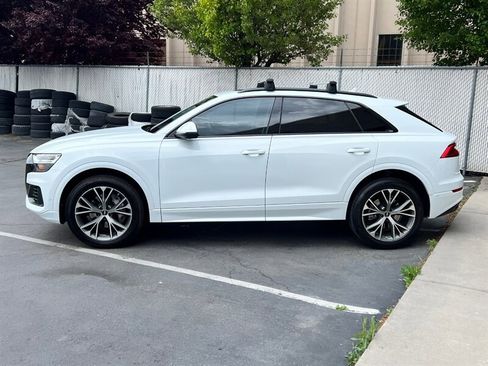 Used 2022 Audi Q8 Premium AWD/4WD image 4