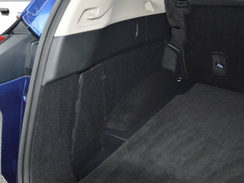 Used 2023 Nissan Rogue SV AWD/4WD image 19