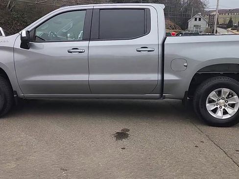 Used 2025 Chevrolet Silverado 1500 LT image 4