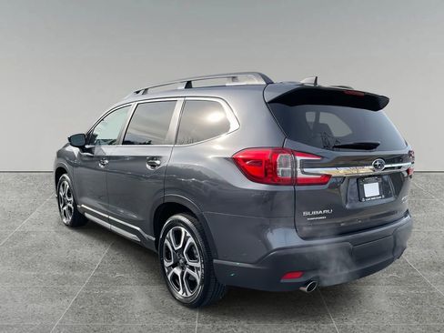 Certified 2025 Subaru Ascent Touring w/ Popular Package #2 image 3