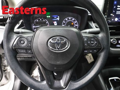 Used 2024 Toyota Corolla LE FWD image 10