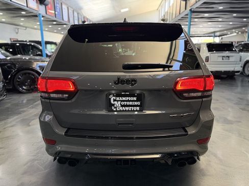 Used 2021 Jeep Grand Cherokee Trackhawk AWD/4WD image 6