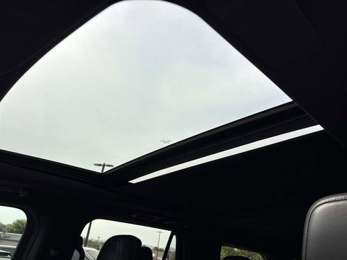 Certified 2024 Lincoln Navigator Reserve AWD/4WD image 29