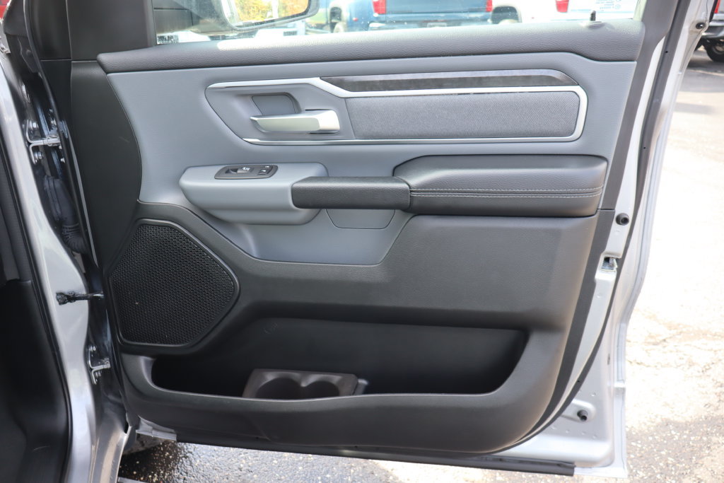 Used 2020 RAM 1500 Big Horn AWD/4WD image 28