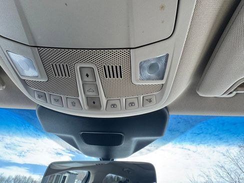 Used 2020 Lincoln Nautilus Reserve image 12