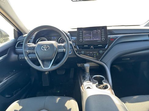 Used 2023 Toyota Camry LE image 20