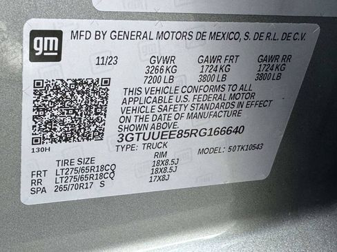 Used 2024 GMC Sierra 1500 AT4 w/ Technology Package AWD/4WD image 28