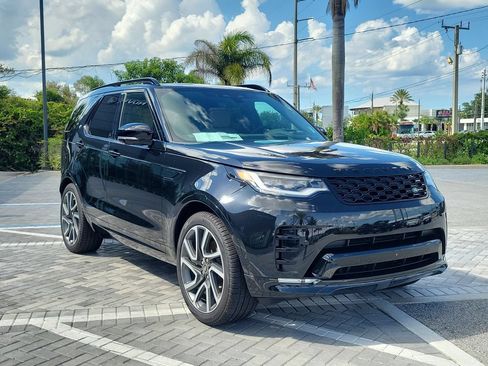 New 2025 Land Rover Discovery Dynamic SE AWD/4WD image 7