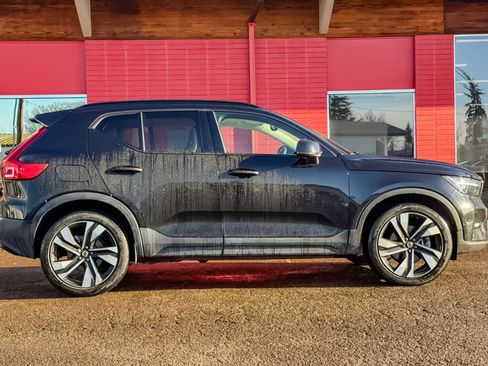 Used 2023 Volvo XC40 B5 Plus w/ Protection Package Premier AWD/4WD image 49