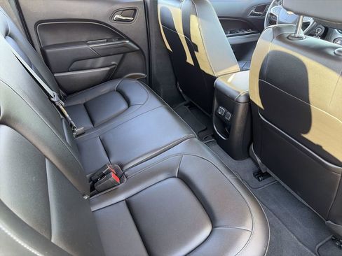 Used 2022 Chevrolet Colorado ZR2 w/ ZR2 Midnight Special Edition image 23