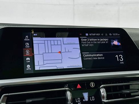 Used 2022 BMW 330i Sedan w/ M Sport Package RWD image 17
