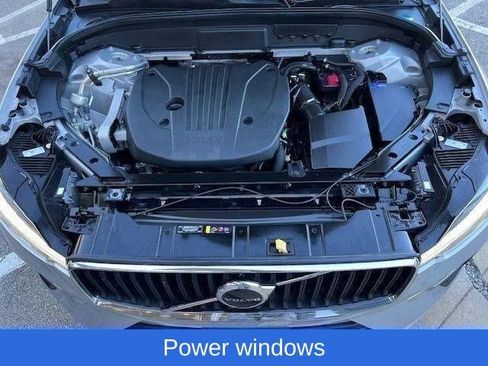 Used 2022 Volvo XC60 B5 Momentum w/ Protection Package Premier image 27