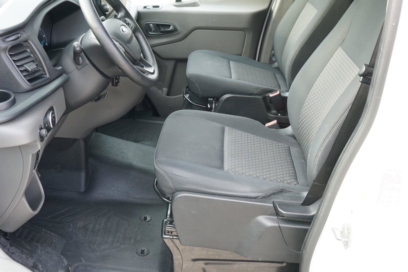 Used 2025 Ford Transit 250 Low Roof w/ Exterior Upgrade Package RWD image 9