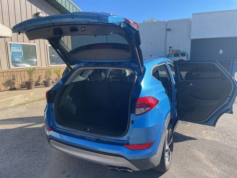 Used 2017 Hyundai Tucson Limited w/ Limited Ultimate Package 03 image 17