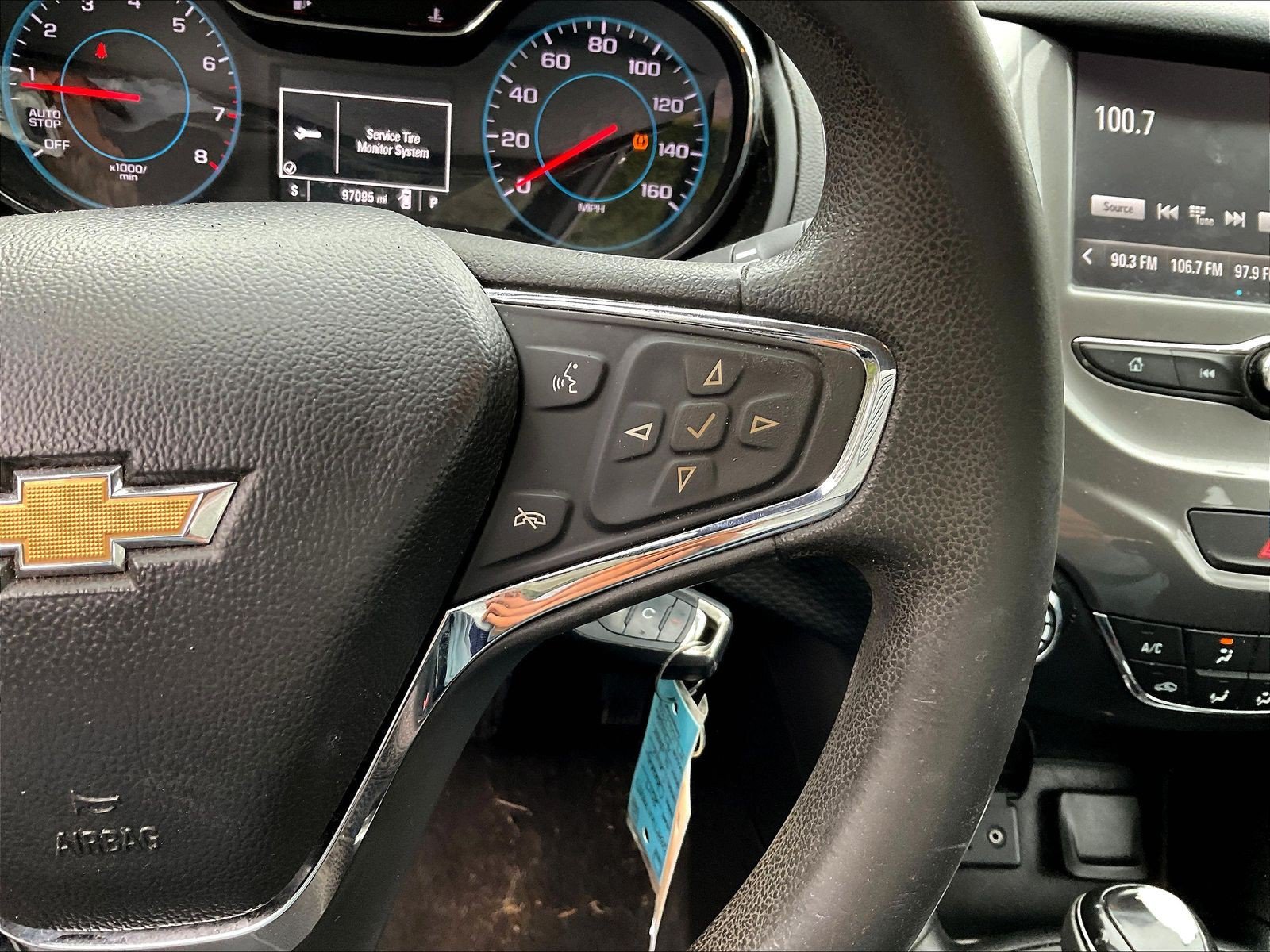 Used 2017 Chevrolet Cruze LT FWD image 13