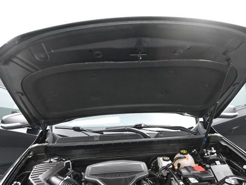 Certified 2023 GMC Acadia AT4 w/ Technology Package AWD/4WD image 36