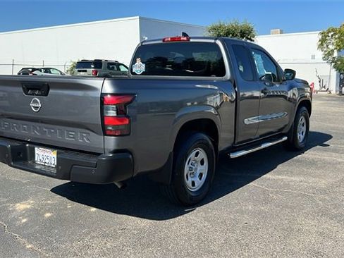 Used 2023 Nissan Frontier S w/ Technology Package image 4