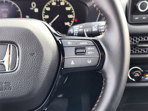 Used 2025 Honda HR-V Sport image 16