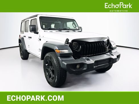 Used 2018 Jeep Wrangler Unlimited Sport AWD/4WD image 1