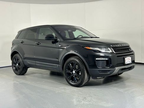Used 2017 Land Rover Range Rover Evoque SE Premium image 1