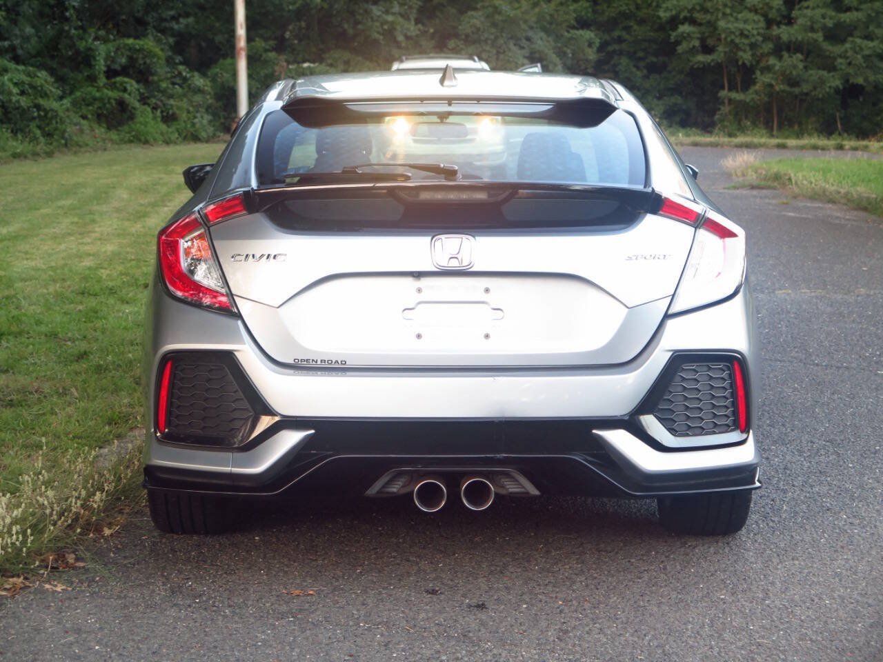 Used 2018 Honda Civic Sport image 4