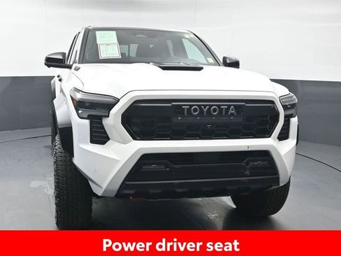 Certified 2025 Toyota Tacoma TRD Pro image 11