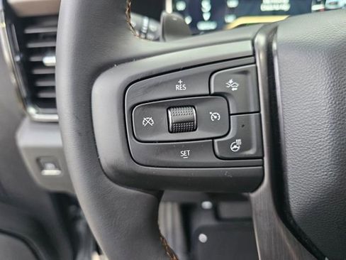 Used 2025 GMC Sierra 1500 AT4 AWD/4WD image 23