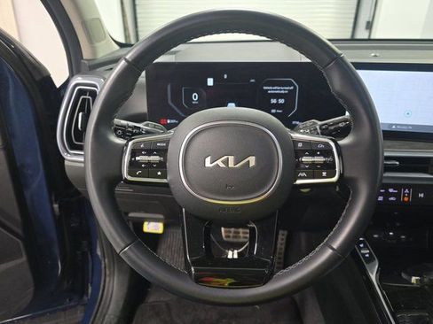 Used 2024 Kia Sorento SX image 14