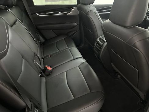 Certified 2023 Cadillac XT5 Premium Luxury FWD image 18