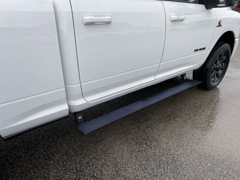 Used 2023 RAM 2500 Laramie AWD/4WD image 35