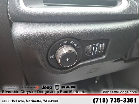 New 2026 Chrysler Pacifica Select image 29