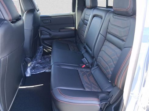New 2026 Nissan Frontier PRO-4X w/ Pro Premium Package AWD/4WD image 10