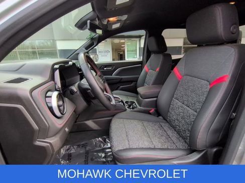 Used 2023 Chevrolet Colorado Z71 w/ Z71 Convenience Package 2 AWD/4WD image 20