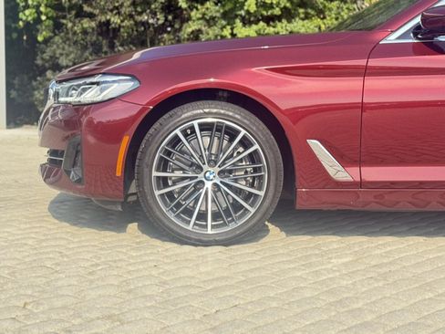 Used 2023 BMW 540i w/ Premium Package RWD image 8