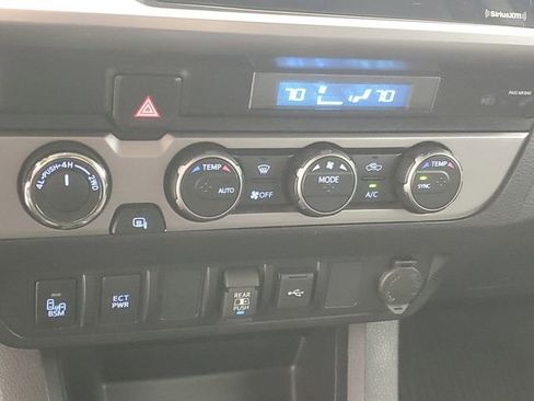 Used 2023 Toyota Tacoma SR5 w/ Technology Package AWD/4WD image 28