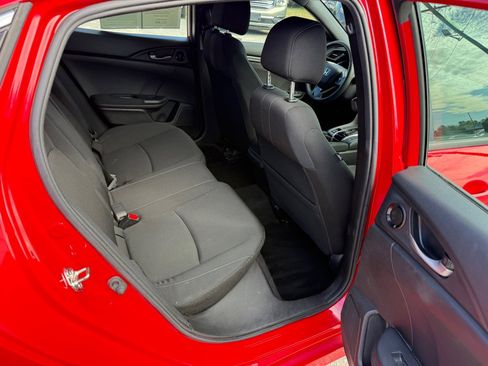 Used 2019 Honda Civic EX image 10