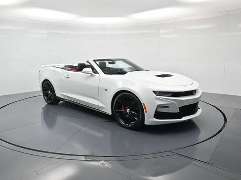 Used 2023 Chevrolet Camaro SS image 32