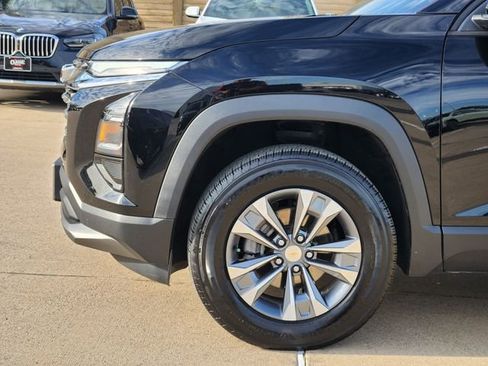 Used 2025 Chevrolet Equinox LT FWD image 15